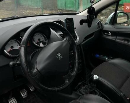 Сірий Пежо 207, об'ємом двигуна 1.6 л та пробігом 211 тис. км за 4700 $, фото 9 на Automoto.ua