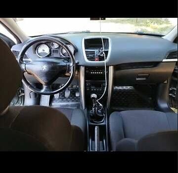 Сірий Пежо 207, об'ємом двигуна 1.56 л та пробігом 203 тис. км за 5300 $, фото 2 на Automoto.ua