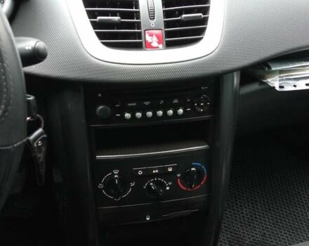 Пежо 207 2008 в Бродах на Automoto.ua Серый Пежо 207, объемом двигателя 1.56 л и пробегом 204 тыс. км за 4950 $, фото 19 на Automoto.ua