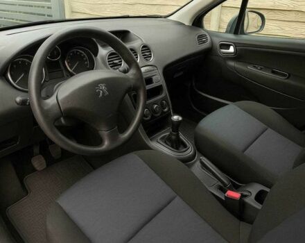 Серый Пежо 207, объемом двигателя 1.4 л и пробегом 170 тыс. км за 1167 $, фото 6 на Automoto.ua