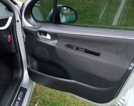 Пежо 207 2008 в Бродах на Automoto.ua Серый Пежо 207, объемом двигателя 1.56 л и пробегом 204 тыс. км за 4950 $, фото 12 на Automoto.ua