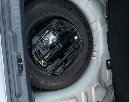 Серый Пежо 207, объемом двигателя 1.4 л и пробегом 200 тыс. км за 4199 $, фото 12 на Automoto.ua