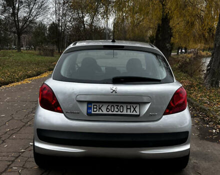Серый Пежо 207, объемом двигателя 1.4 л и пробегом 104 тыс. км за 3999 $, фото 3 на Automoto.ua