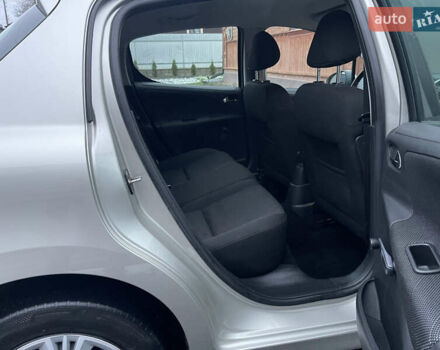 Серый Пежо 207, объемом двигателя 1.4 л и пробегом 200 тыс. км за 4199 $, фото 4 на Automoto.ua