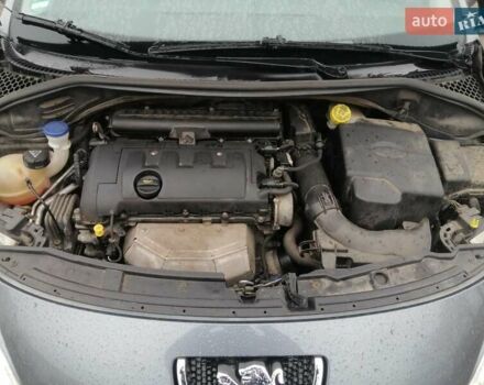 Серый Пежо 207, объемом двигателя 1.4 л и пробегом 107 тыс. км за 7100 $, фото 6 на Automoto.ua