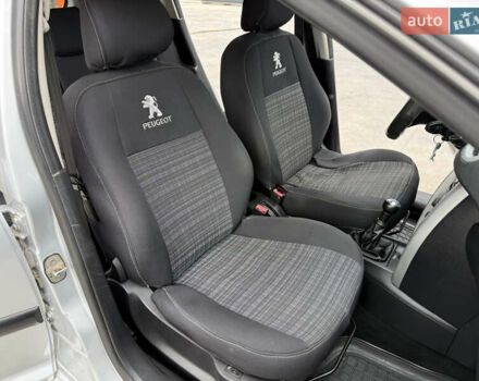 Сірий Пежо 207, об'ємом двигуна 1.56 л та пробігом 212 тис. км за 5300 $, фото 47 на Automoto.ua