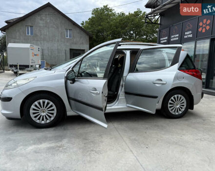 Сірий Пежо 207, об'ємом двигуна 1.56 л та пробігом 212 тис. км за 5300 $, фото 23 на Automoto.ua