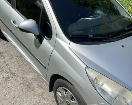 Сірий Пежо 207, об'ємом двигуна 1.36 л та пробігом 96 тис. км за 6200 $, фото 7 на Automoto.ua