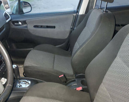 Серый Пежо 207, объемом двигателя 1.6 л и пробегом 207 тыс. км за 5300 $, фото 9 на Automoto.ua