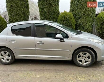 Сірий Пежо 207, об'ємом двигуна 1.36 л та пробігом 163 тис. км за 6000 $, фото 4 на Automoto.ua
