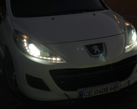 Серый Пежо 207, объемом двигателя 1.4 л и пробегом 210 тыс. км за 5000 $, фото 4 на Automoto.ua