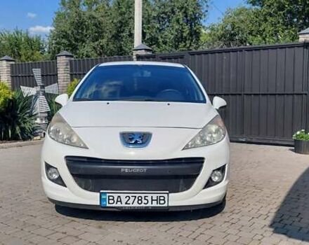 Сірий Пежо 207, об'ємом двигуна 1.36 л та пробігом 113 тис. км за 6000 $, фото 8 на Automoto.ua