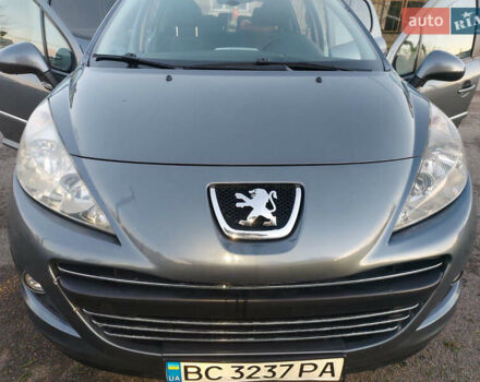 Серый Пежо 207, объемом двигателя 1.6 л и пробегом 207 тыс. км за 5300 $, фото 10 на Automoto.ua