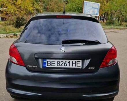 Сірий Пежо 207, об'ємом двигуна 1.36 л та пробігом 70 тис. км за 4600 $, фото 2 на Automoto.ua