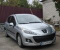 Серый Пежо 207, объемом двигателя 1.36 л и пробегом 112 тыс. км за 5600 $, фото 1 на Automoto.ua