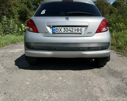 Сірий Пежо 207, об'ємом двигуна 1.36 л та пробігом 96 тис. км за 6200 $, фото 3 на Automoto.ua