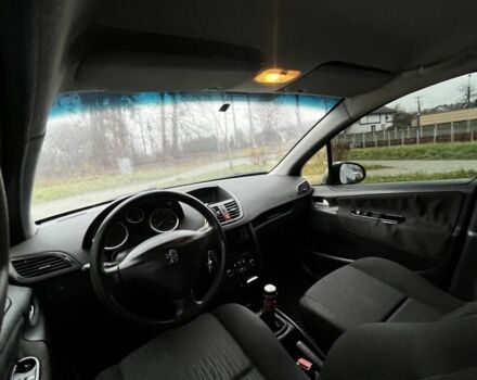 Сірий Пежо 207, об'ємом двигуна 1.4 л та пробігом 156 тис. км за 3800 $, фото 6 на Automoto.ua