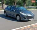 Серый Пежо 207, объемом двигателя 1.36 л и пробегом 136 тыс. км за 5000 $, фото 1 на Automoto.ua
