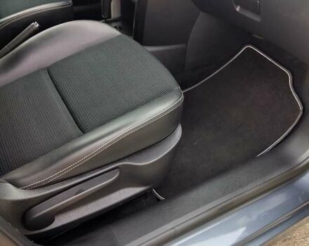 Серый Пежо 207, объемом двигателя 1.6 л и пробегом 220 тыс. км за 7300 $, фото 17 на Automoto.ua