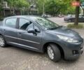 Серый Пежо 207, объемом двигателя 1.36 л и пробегом 204 тыс. км за 4480 $, фото 1 на Automoto.ua