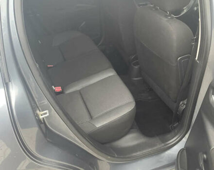 Серый Пежо 207, объемом двигателя 1.36 л и пробегом 213 тыс. км за 4500 $, фото 11 на Automoto.ua