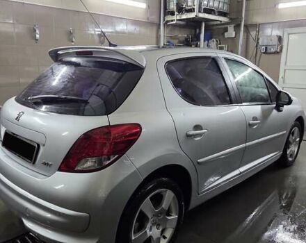 Серый Пежо 207, объемом двигателя 1.6 л и пробегом 79 тыс. км за 6000 $, фото 1 на Automoto.ua