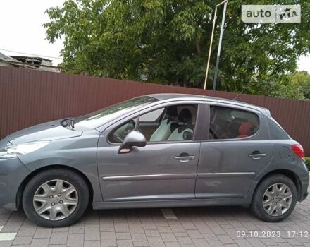 Серый Пежо 207, объемом двигателя 1.36 л и пробегом 150 тыс. км за 5100 $, фото 14 на Automoto.ua