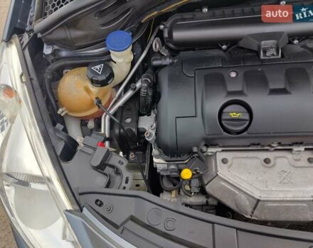 Серый Пежо 207, объемом двигателя 1.6 л и пробегом 220 тыс. км за 7300 $, фото 33 на Automoto.ua