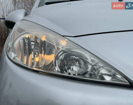 Серый Пежо 207, объемом двигателя 1.6 л и пробегом 119 тыс. км за 6500 $, фото 11 на Automoto.ua