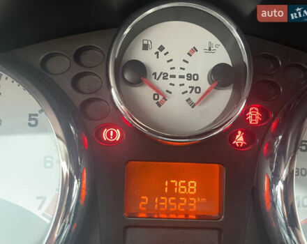 Серый Пежо 207, объемом двигателя 1.36 л и пробегом 213 тыс. км за 4500 $, фото 9 на Automoto.ua