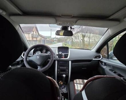 Серый Пежо 207, объемом двигателя 1.6 л и пробегом 79 тыс. км за 6000 $, фото 15 на Automoto.ua