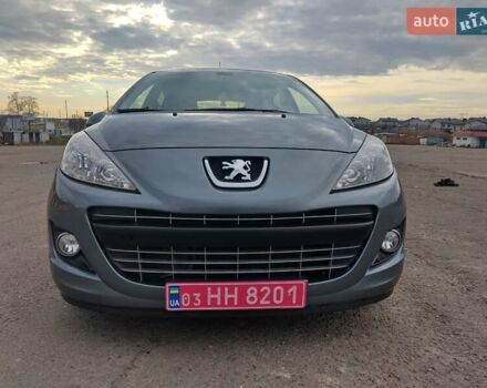 Серый Пежо 207, объемом двигателя 1.6 л и пробегом 220 тыс. км за 7300 $, фото 3 на Automoto.ua