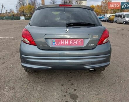 Серый Пежо 207, объемом двигателя 1.6 л и пробегом 220 тыс. км за 7300 $, фото 7 на Automoto.ua