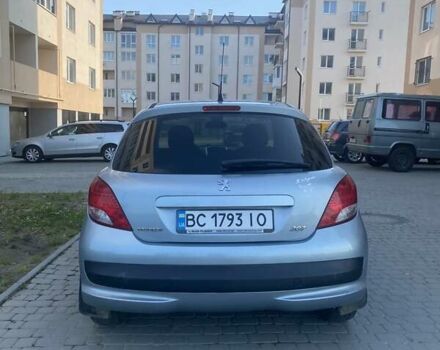 Сірий Пежо 207, об'ємом двигуна 1.36 л та пробігом 199 тис. км за 3800 $, фото 2 на Automoto.ua
