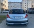 Сірий Пежо 207, об'ємом двигуна 1.36 л та пробігом 199 тис. км за 3800 $, фото 2 на Automoto.ua