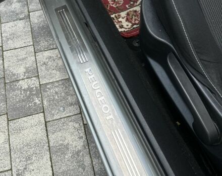 Серый Пежо 207, объемом двигателя 1.6 л и пробегом 196 тыс. км за 4400 $, фото 13 на Automoto.ua