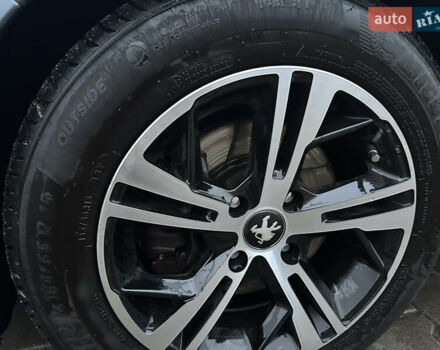 Серый Пежо 207, объемом двигателя 1.6 л и пробегом 154 тыс. км за 5700 $, фото 13 на Automoto.ua