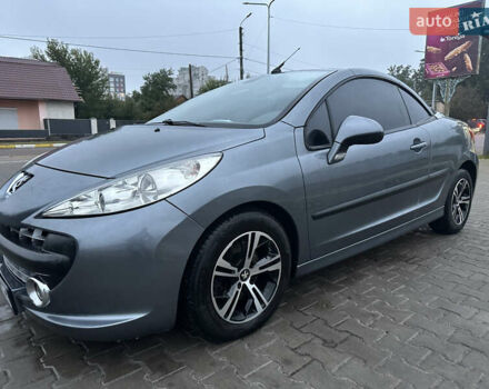 Серый Пежо 207, объемом двигателя 1.6 л и пробегом 154 тыс. км за 5700 $, фото 3 на Automoto.ua