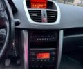 Сірий Пежо 207, об'ємом двигуна 1.4 л та пробігом 230 тис. км за 3950 $, фото 6 на Automoto.ua