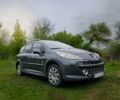 Серый Пежо 207, объемом двигателя 1.6 л и пробегом 215 тыс. км за 4304 $, фото 1 на Automoto.ua