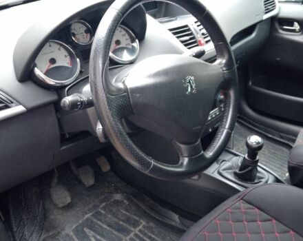 Серый Пежо 207, объемом двигателя 1.6 л и пробегом 207 тыс. км за 3800 $, фото 5 на Automoto.ua