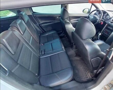 Серый Пежо 207, объемом двигателя 1.4 л и пробегом 200 тыс. км за 4500 $, фото 4 на Automoto.ua