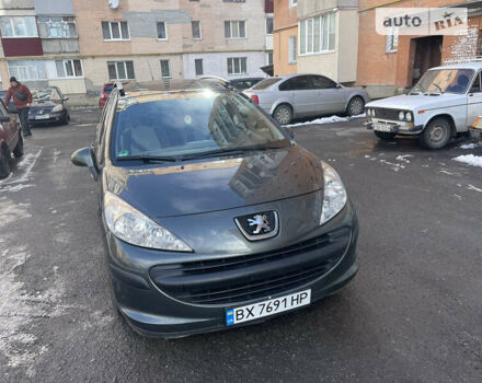 Сірий Пежо 207, об'ємом двигуна 1.4 л та пробігом 141 тис. км за 5600 $, фото 6 на Automoto.ua