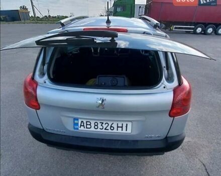 Серый Пежо 207, объемом двигателя 1.4 л и пробегом 200 тыс. км за 4500 $, фото 2 на Automoto.ua