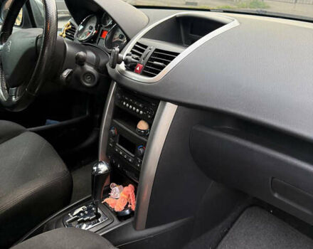 Сірий Пежо 207, об'ємом двигуна 1.6 л та пробігом 138 тис. км за 6500 $, фото 6 на Automoto.ua