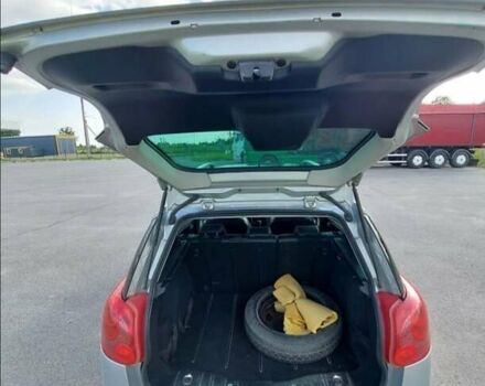 Серый Пежо 207, объемом двигателя 1.4 л и пробегом 200 тыс. км за 4500 $, фото 5 на Automoto.ua