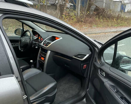 Серый Пежо 207, объемом двигателя 1.6 л и пробегом 423 тыс. км за 5200 $, фото 16 на Automoto.ua