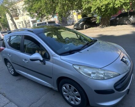 Серый Пежо 207, объемом двигателя 1.4 л и пробегом 205 тыс. км за 3500 $, фото 3 на Automoto.ua