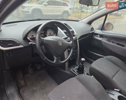 Серый Пежо 207, объемом двигателя 1.6 л и пробегом 191 тыс. км за 5500 $, фото 21 на Automoto.ua