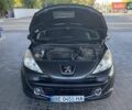 Серый Пежо 207, объемом двигателя 1.6 л и пробегом 229 тыс. км за 5500 $, фото 33 на Automoto.ua